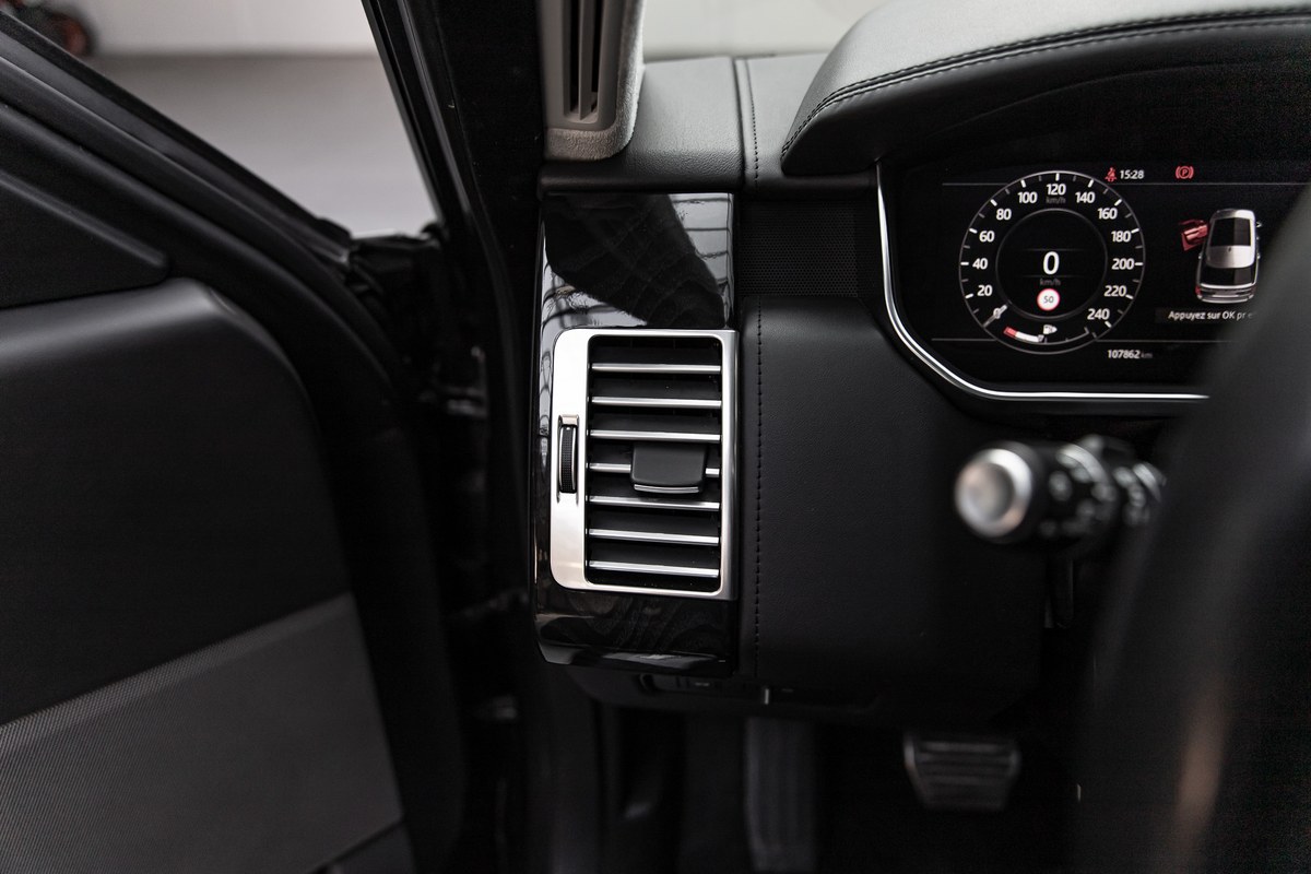 Photo 3 de  Land Rover Range Rover Autobiography P400 MHEV L405 – 2020