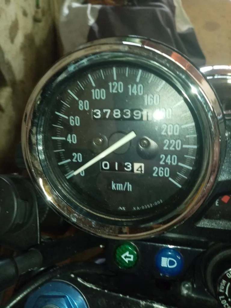 Photo 9 de 🏍️ Kawasaki ZRX 1100 – 2000 – 37 839 km