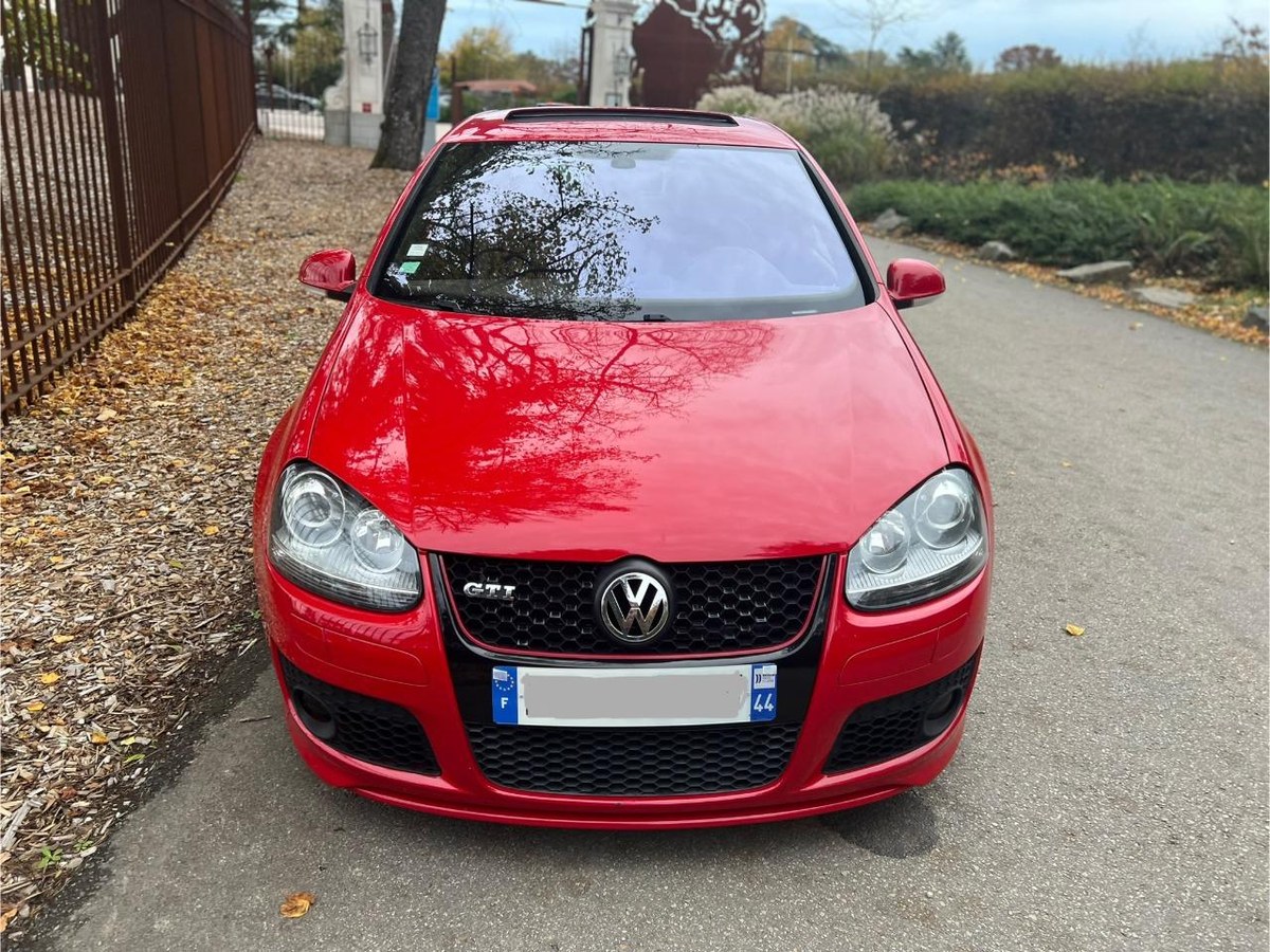 Photo 2 de Volkswagen Golf V GTI 2.0 TFSI DSG 200 CH – 2008 – 138 500 km – Excellent État – Prête à Rouler