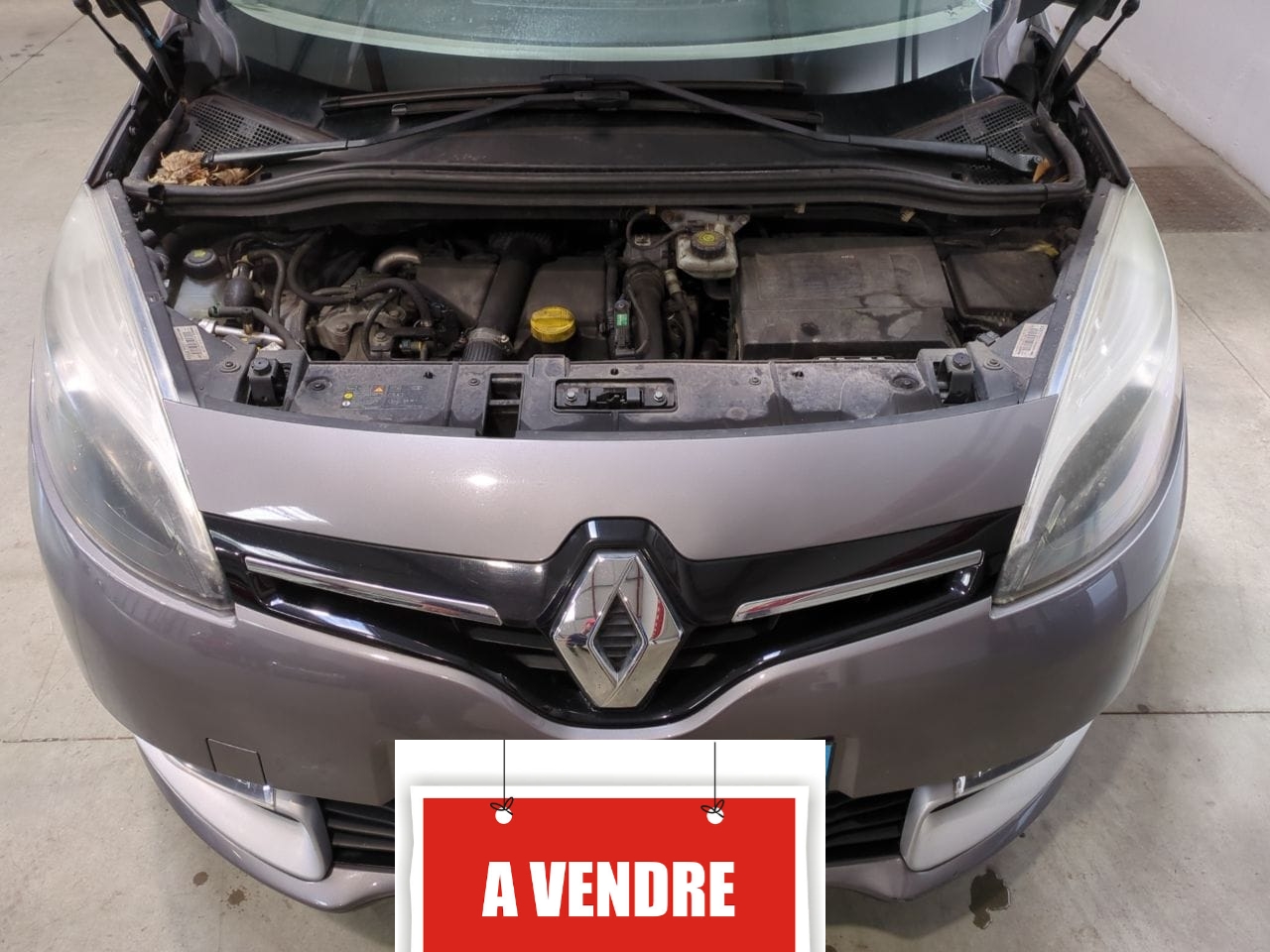 Photo 3 de RENAULT GRAND SCENIC III  GRAND SCÉNIC III DCI 110 FAP ECO2 LIMITED 7 PL