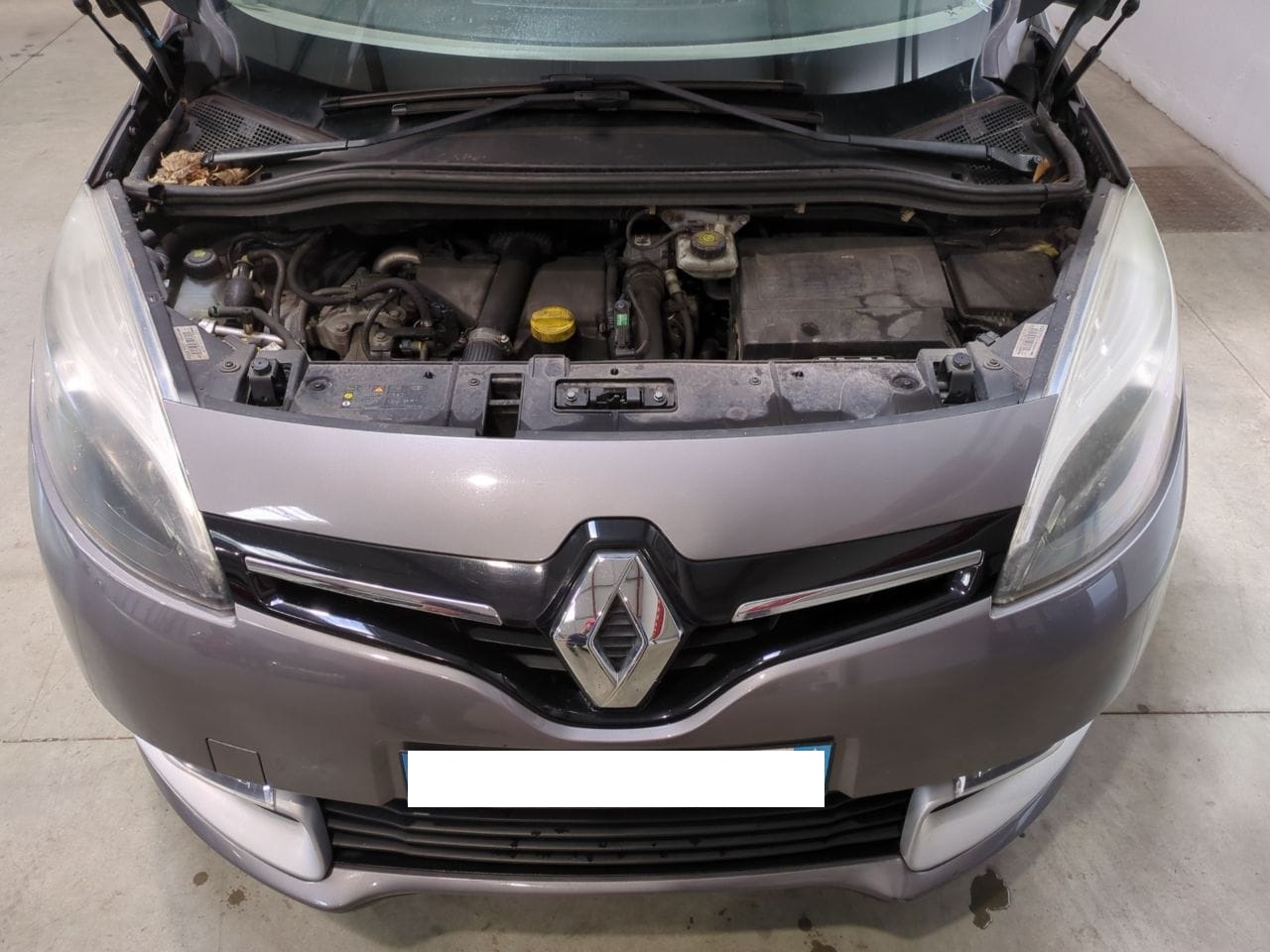 Photo 10 de RENAULT GRAND SCENIC III  GRAND SCÉNIC III DCI 110 FAP ECO2 LIMITED 7 PL