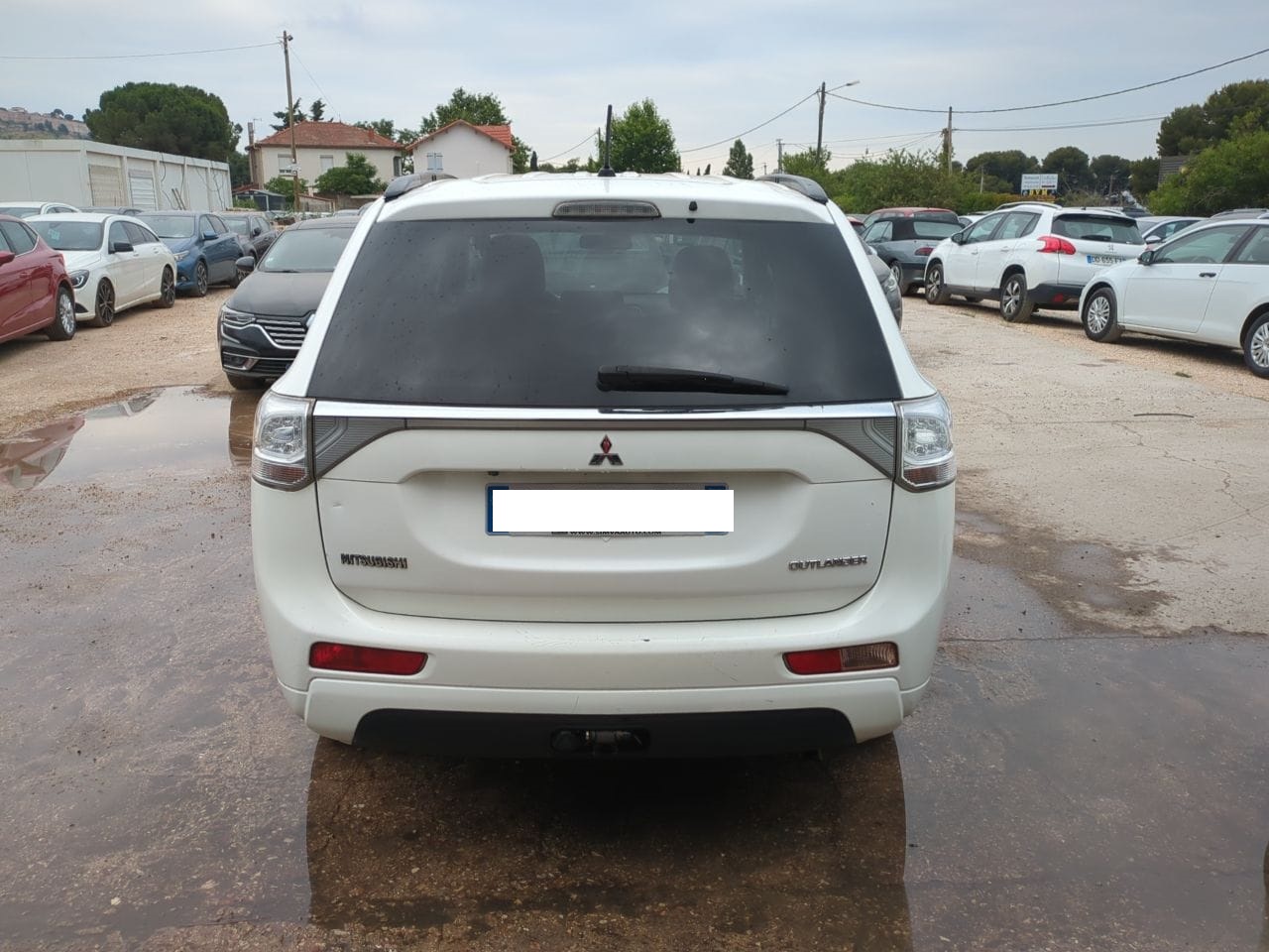 Photo 3 de  Mitsubishi Outlander 2.0 PHEV 4WD Instyle Automatique