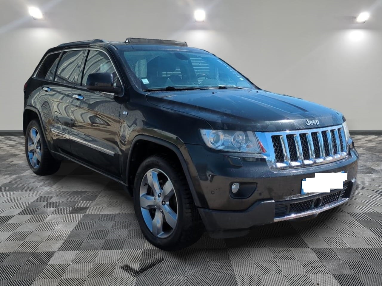 Photo 4 de  Jeep Grand Cherokee 3.0 CRD V6 241 ch Overland Automatique