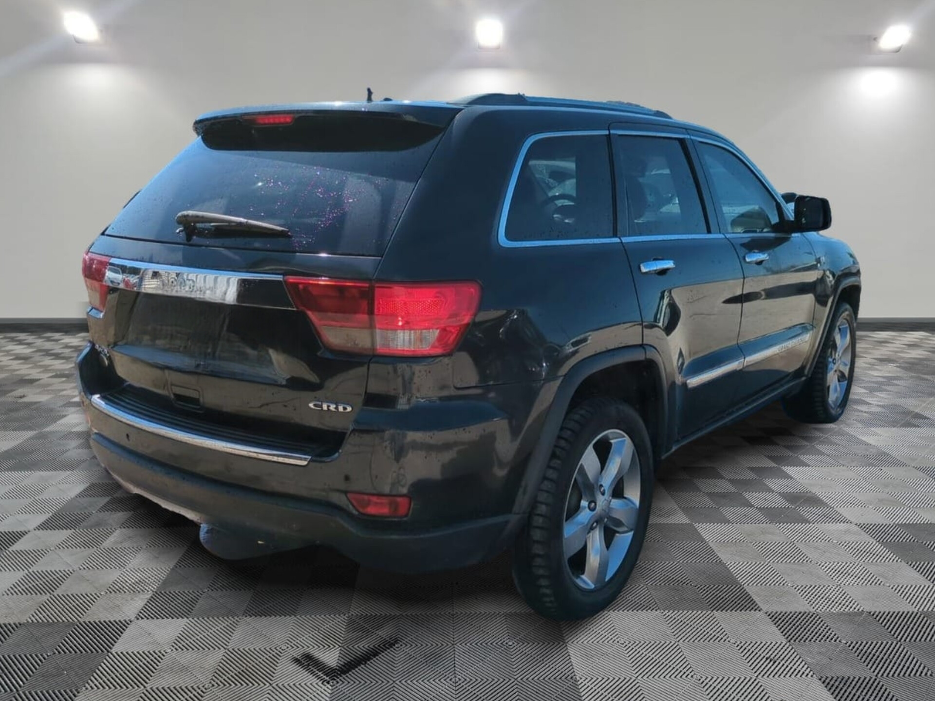 Photo 4 de JEEP GRAND CHEROKEE V6 3.0 CRD 241 CH OVERLAND 