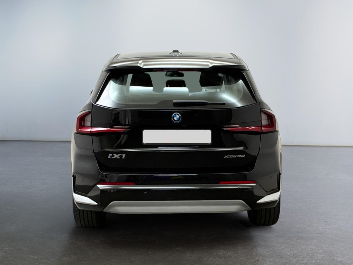 Photo 4 de  BMW iX1 xDRIVE30 xLINE
