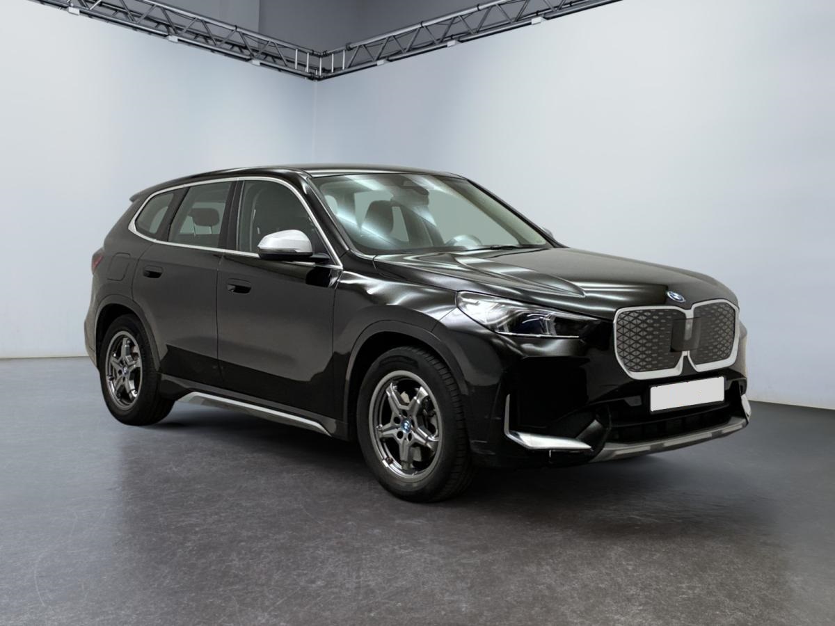 Photo 7 de  BMW iX1 xDRIVE30 xLINE