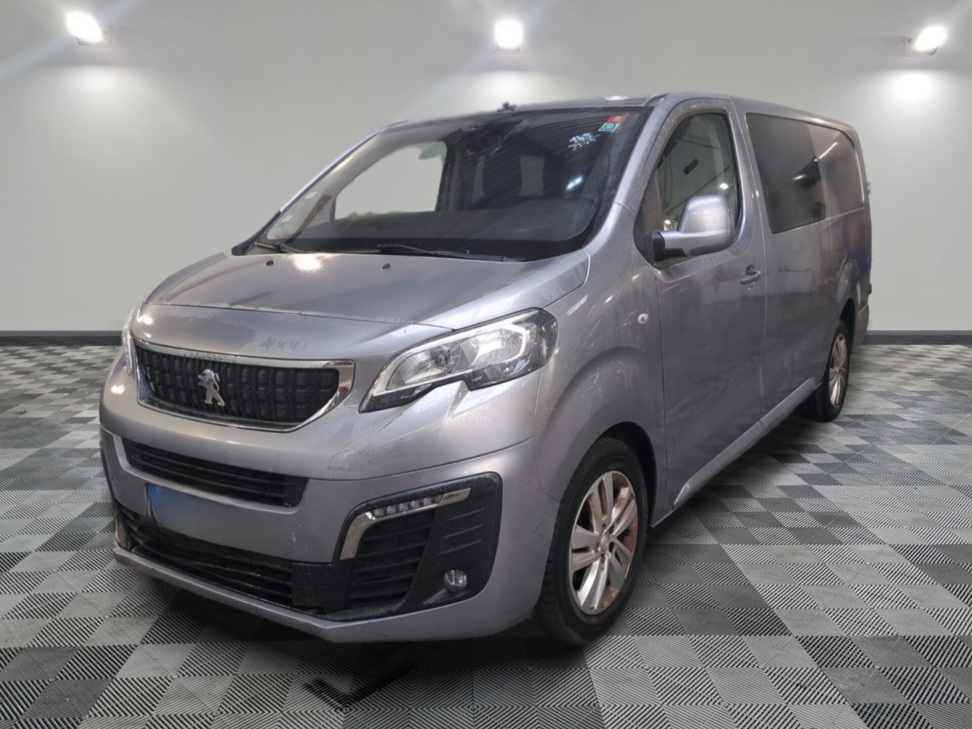 Photo 2 de Peugeot Expert Cabine Approfondie Long BlueHDi 180 EAT8 Asphalt