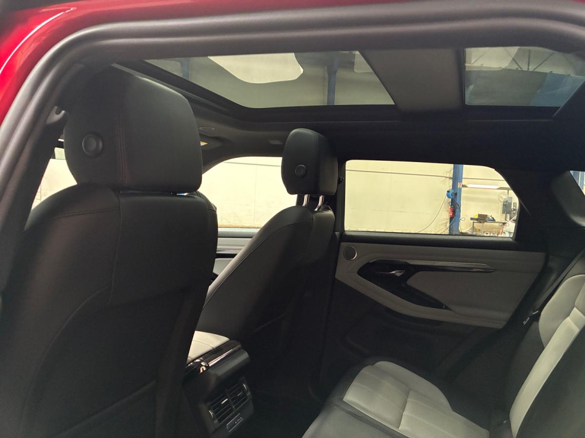 Photo 6 de LAND ROVER RANGE ROVER EVOQUE P200 R-DYNAMIC S