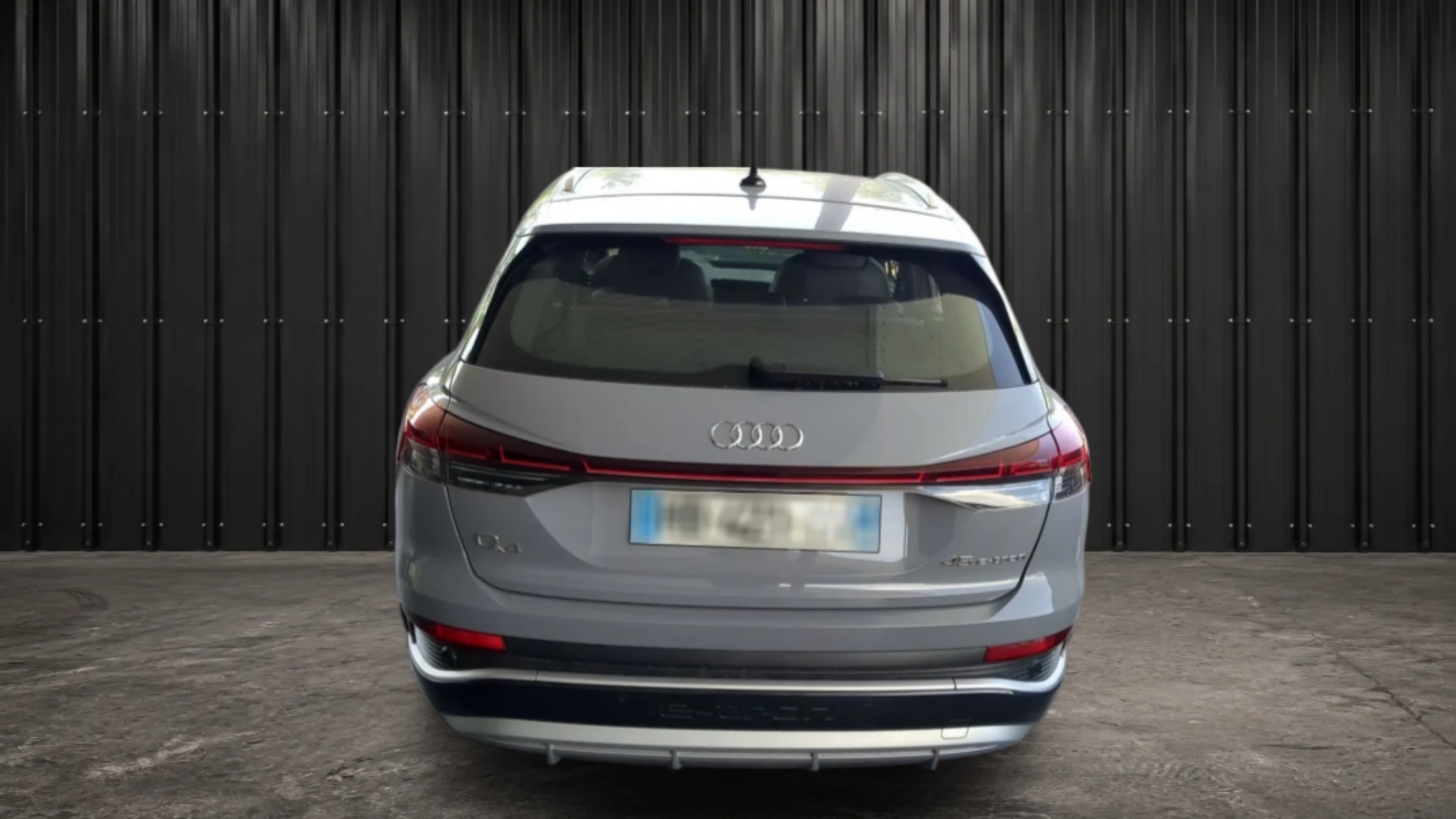 AUDI Q4 E-TRON  photo 2