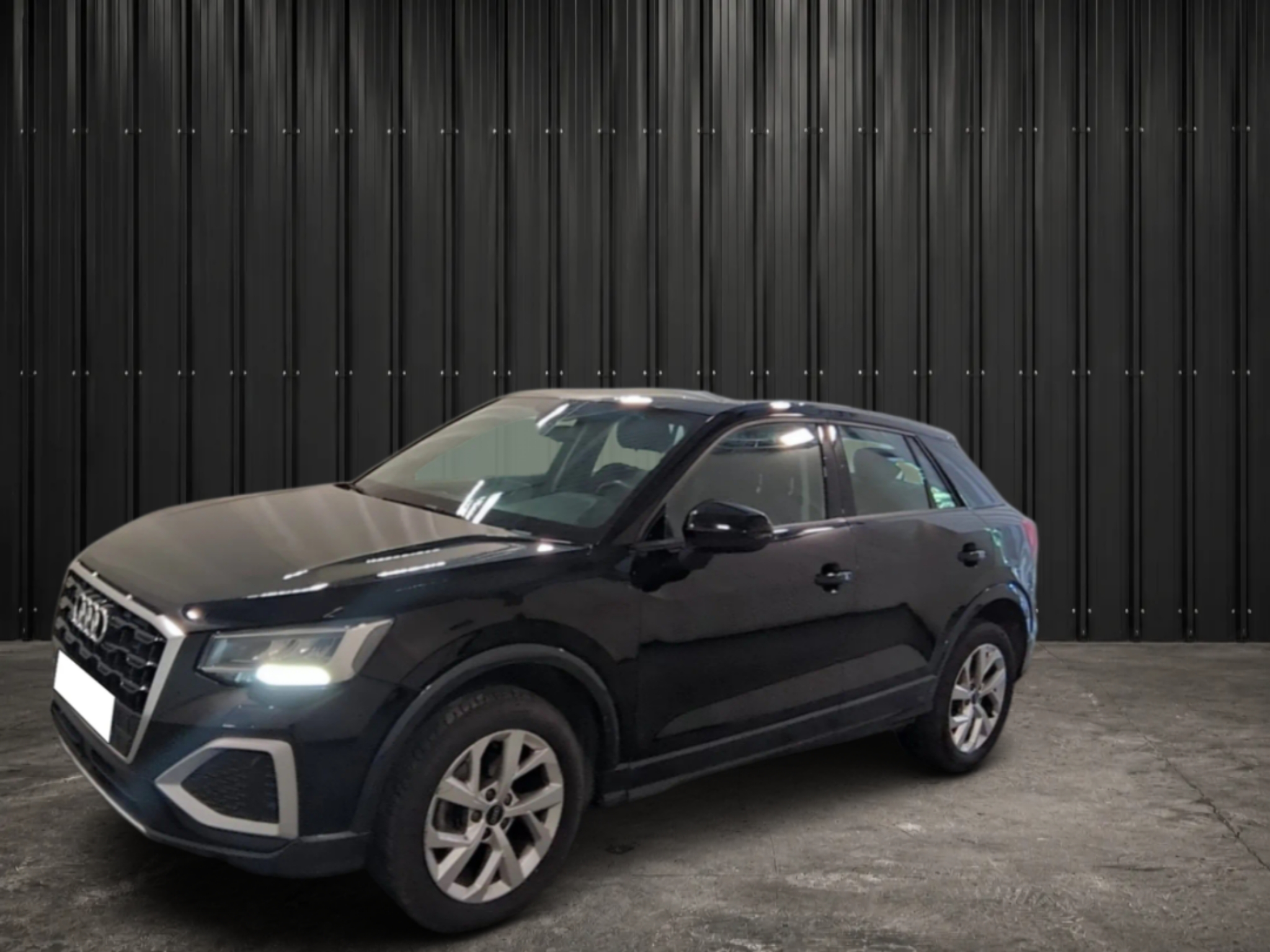 AUDI Q2 35 TFSI 150 S TRONIC 7 DESIGN photo 6