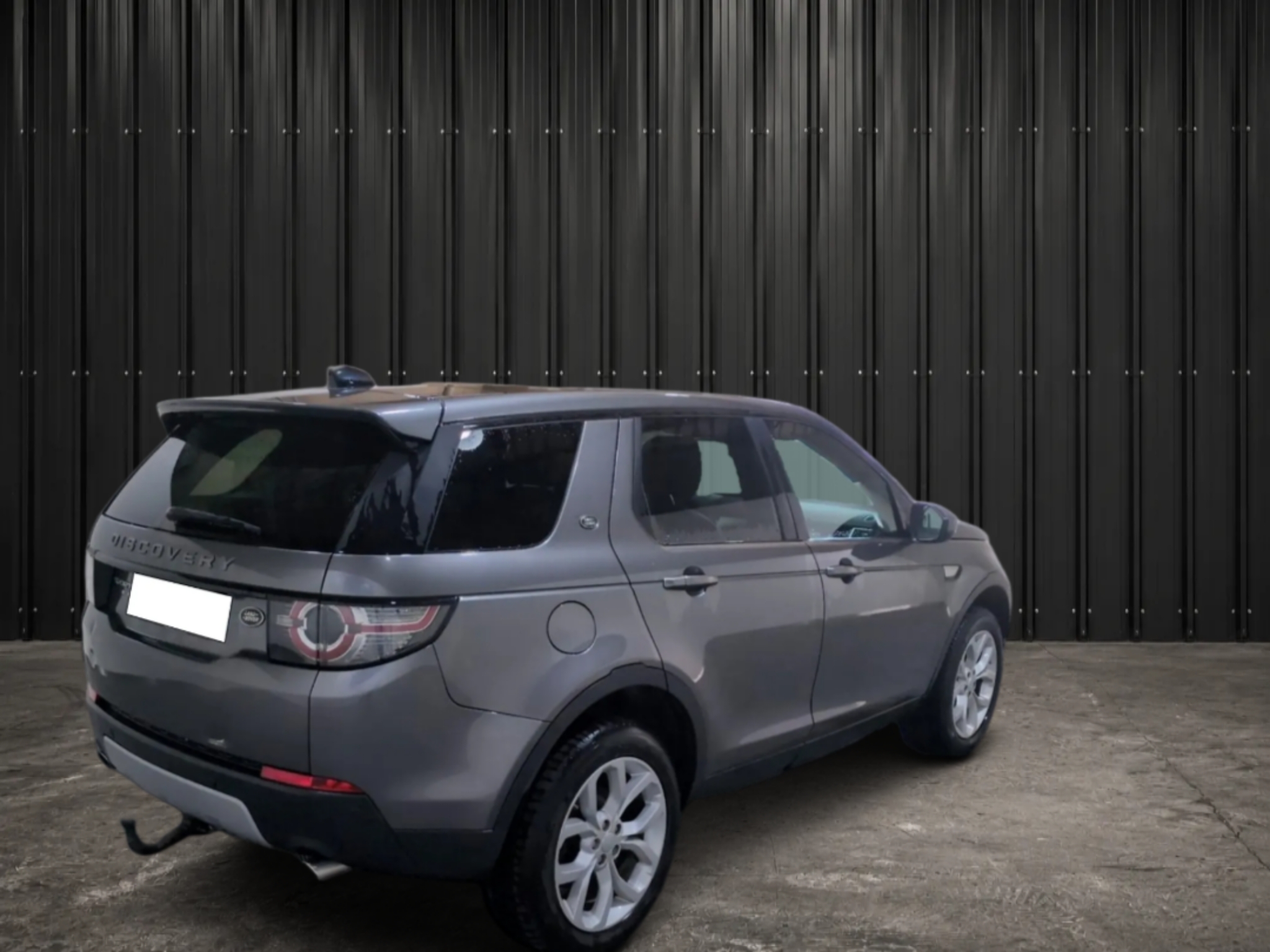 LAND ROVER DISCOVERY SPORT  DISCOVERY SPORT MARK II TD4 150CH HSE LUXURY A photo 4
