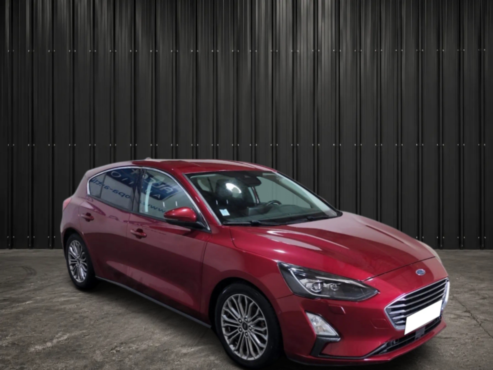 FORD FOCUS 1.0 ECOBOOST 125 S&S TITANIUM photo 2