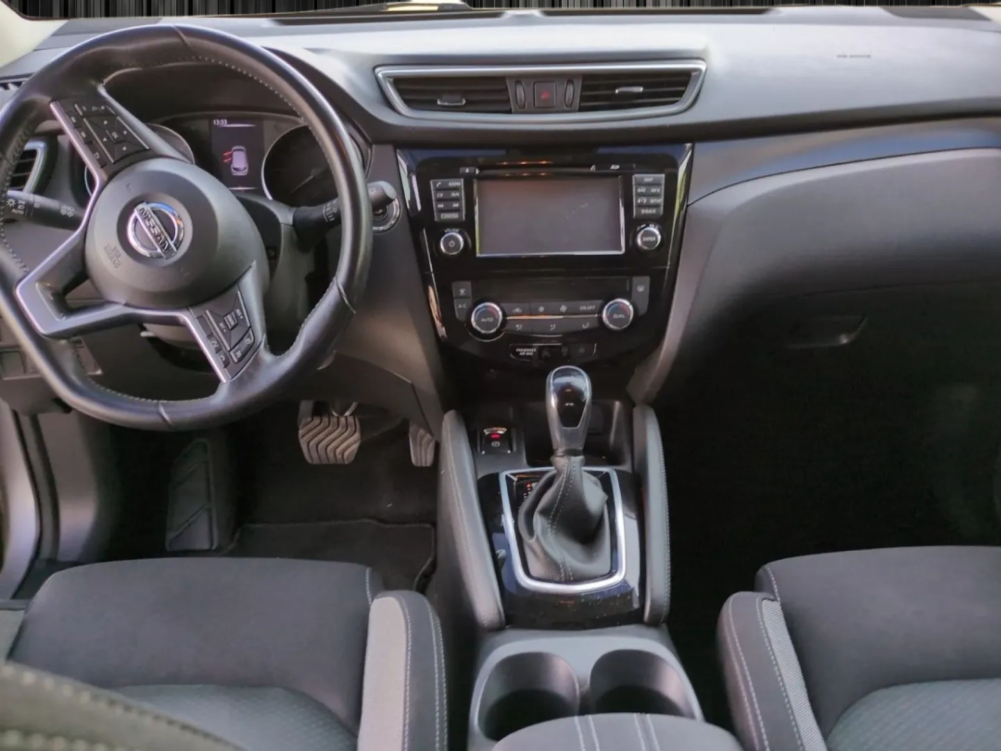 NISSAN  QASHQAI 1.6 DCI 130 XTRONIC N-CONNECTA photo 7