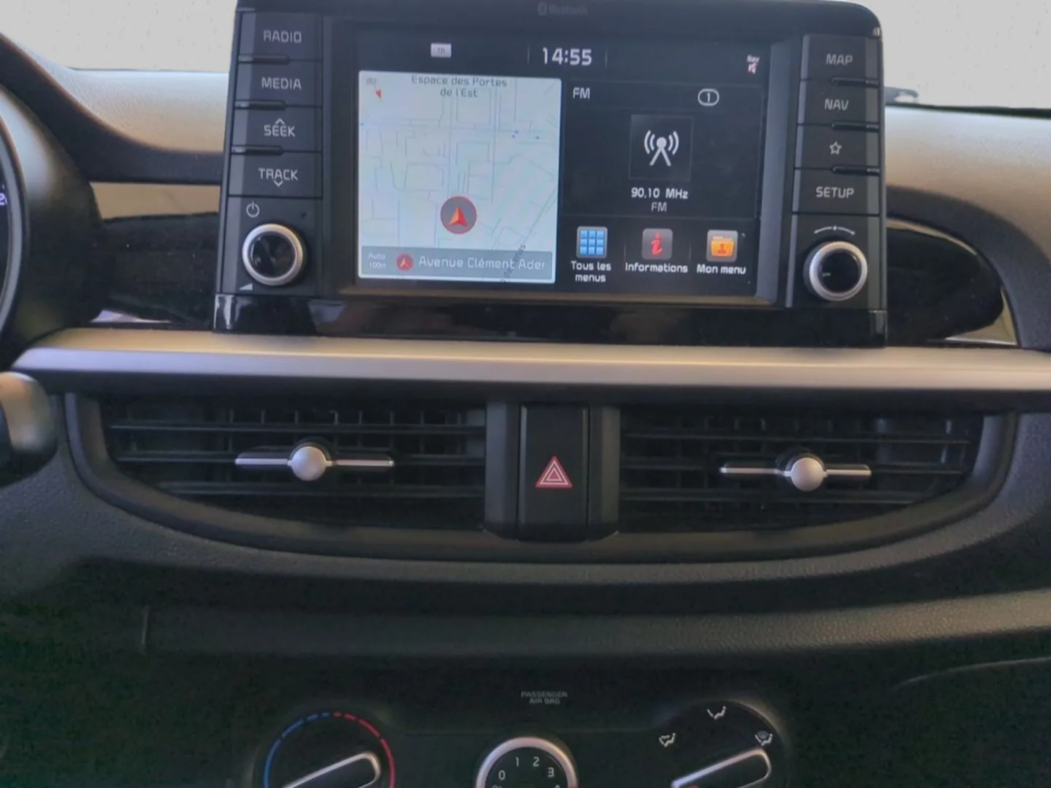 KIA   PICANTO 1.0L 67 CH BVM5 LAUNCH EDITION photo 8