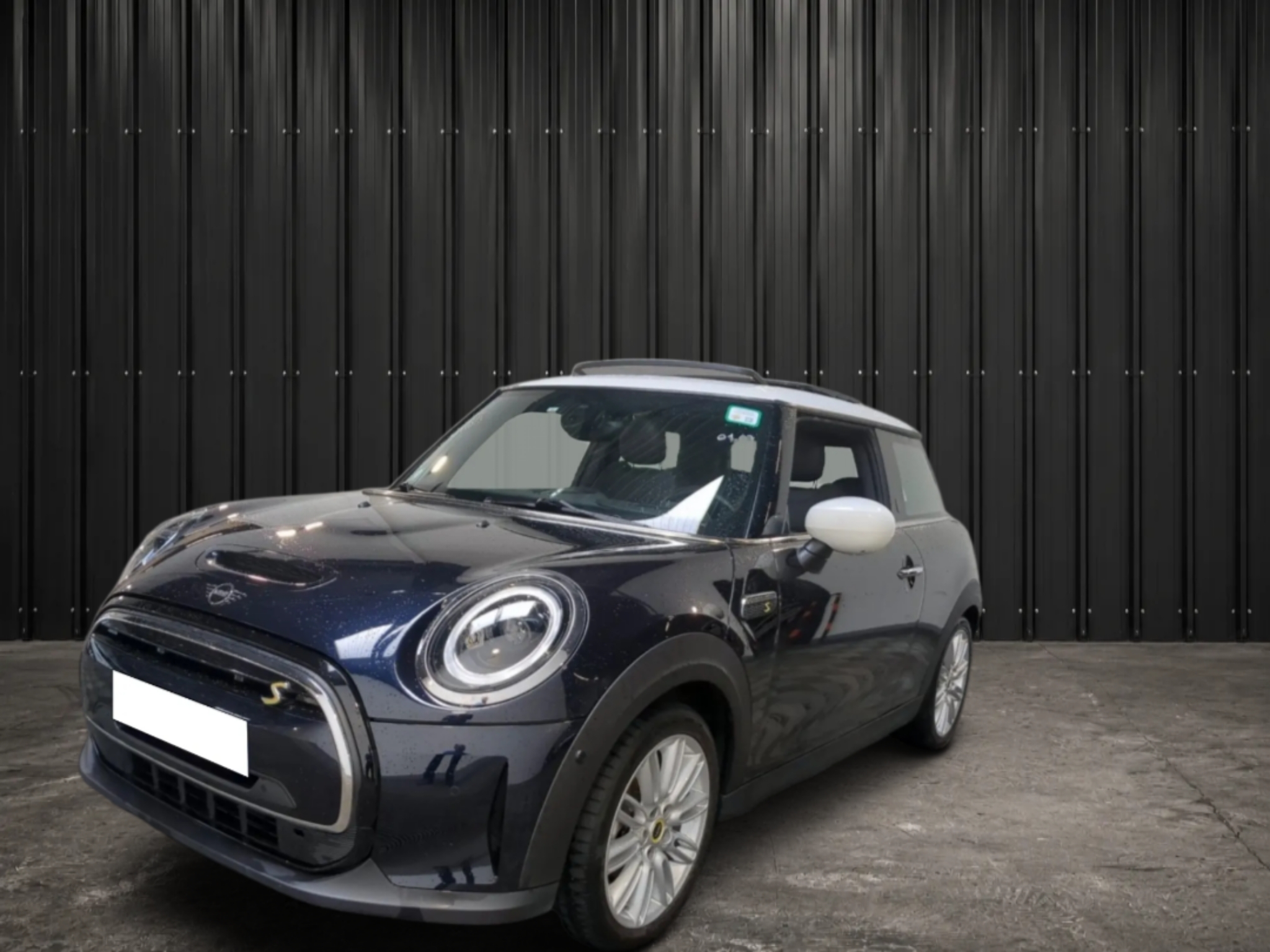 MINI HATCH 3 PORTES ELECTRIC F56 BEV LCI  HATCH 3 PORTES COOPER SE 184 CH FINITION MINI YOURS photo 5