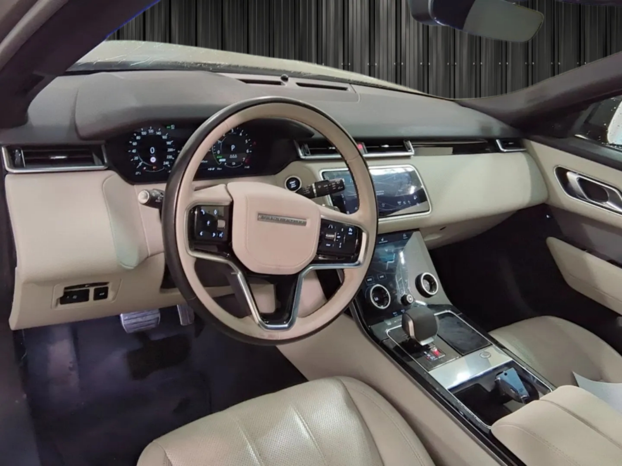 LAND ROVER RANGE ROVER VELAR   2.0L P400E PHEV 404CH SE R-DYNAMIC photo 7