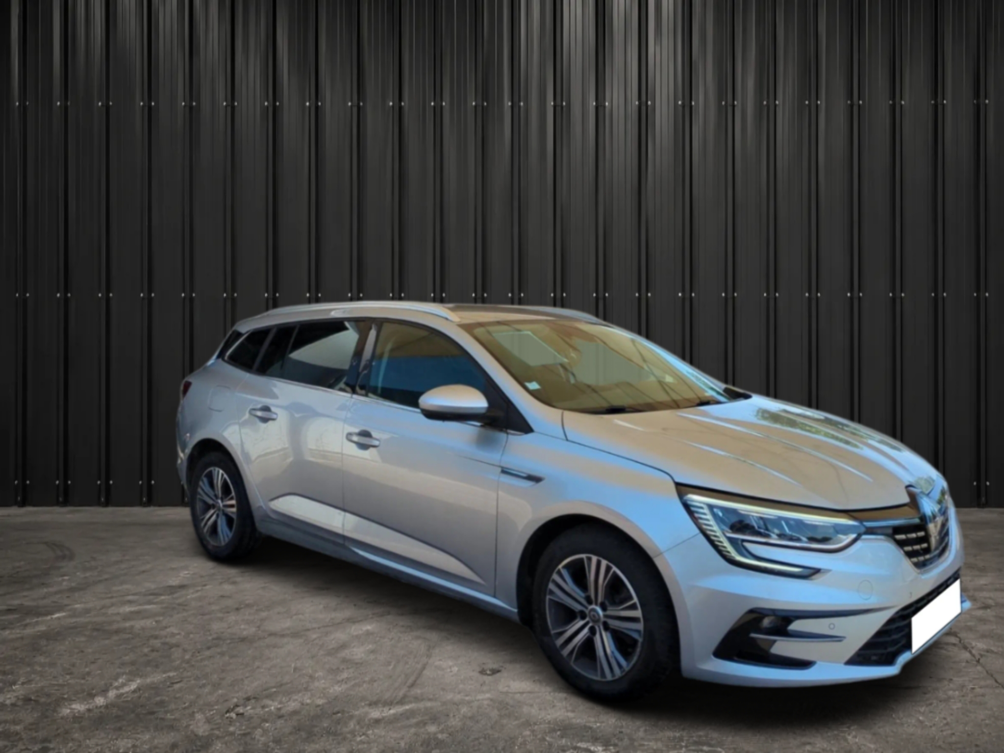 RENAULT  MÉGANE IV ESTATE BLUE DCI 115 EDC - 21B INTENS photo 6