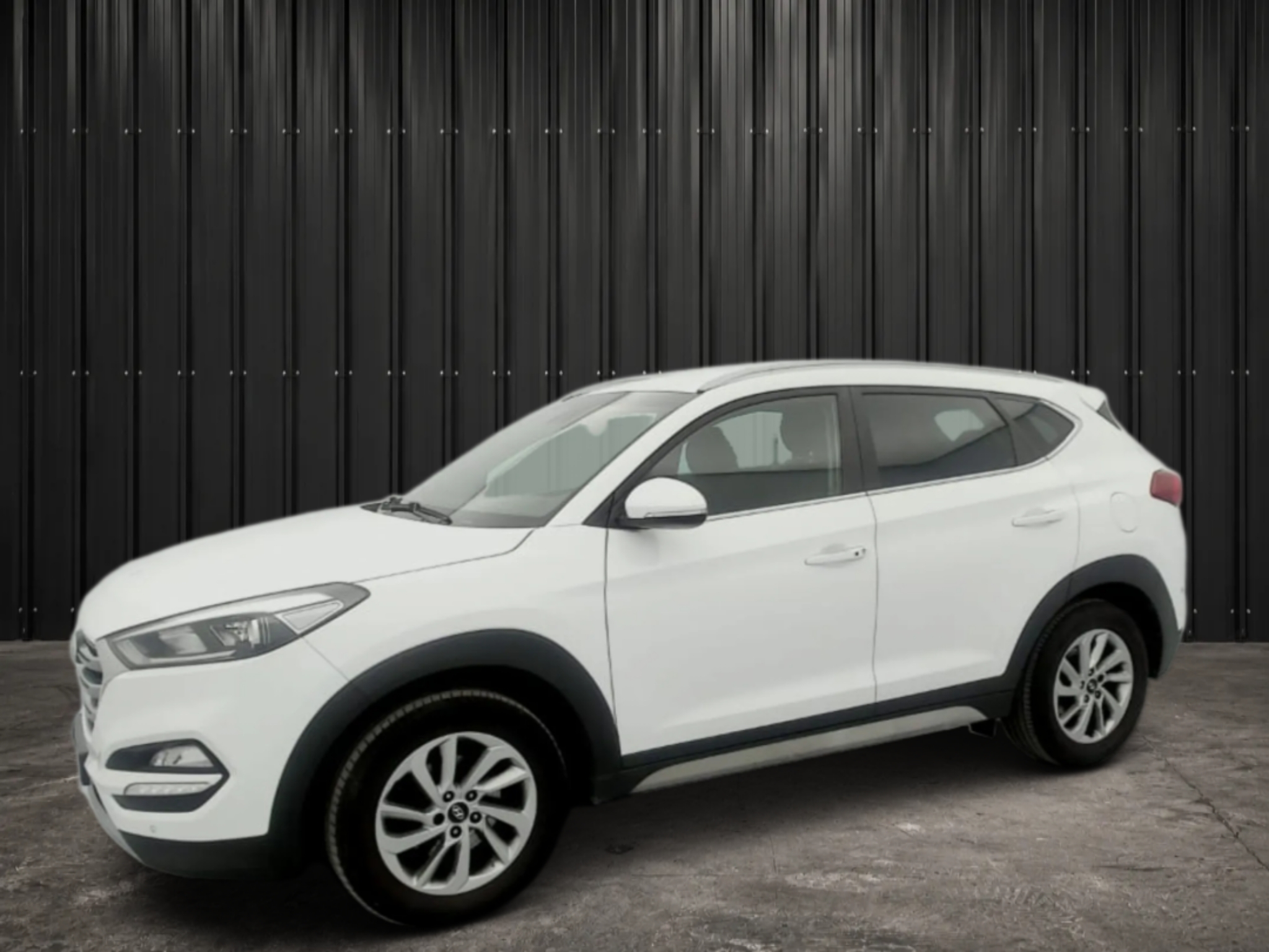 HYUNDAI TUCSON 1.7 CRDI 115 2WD CREATIVE photo 6