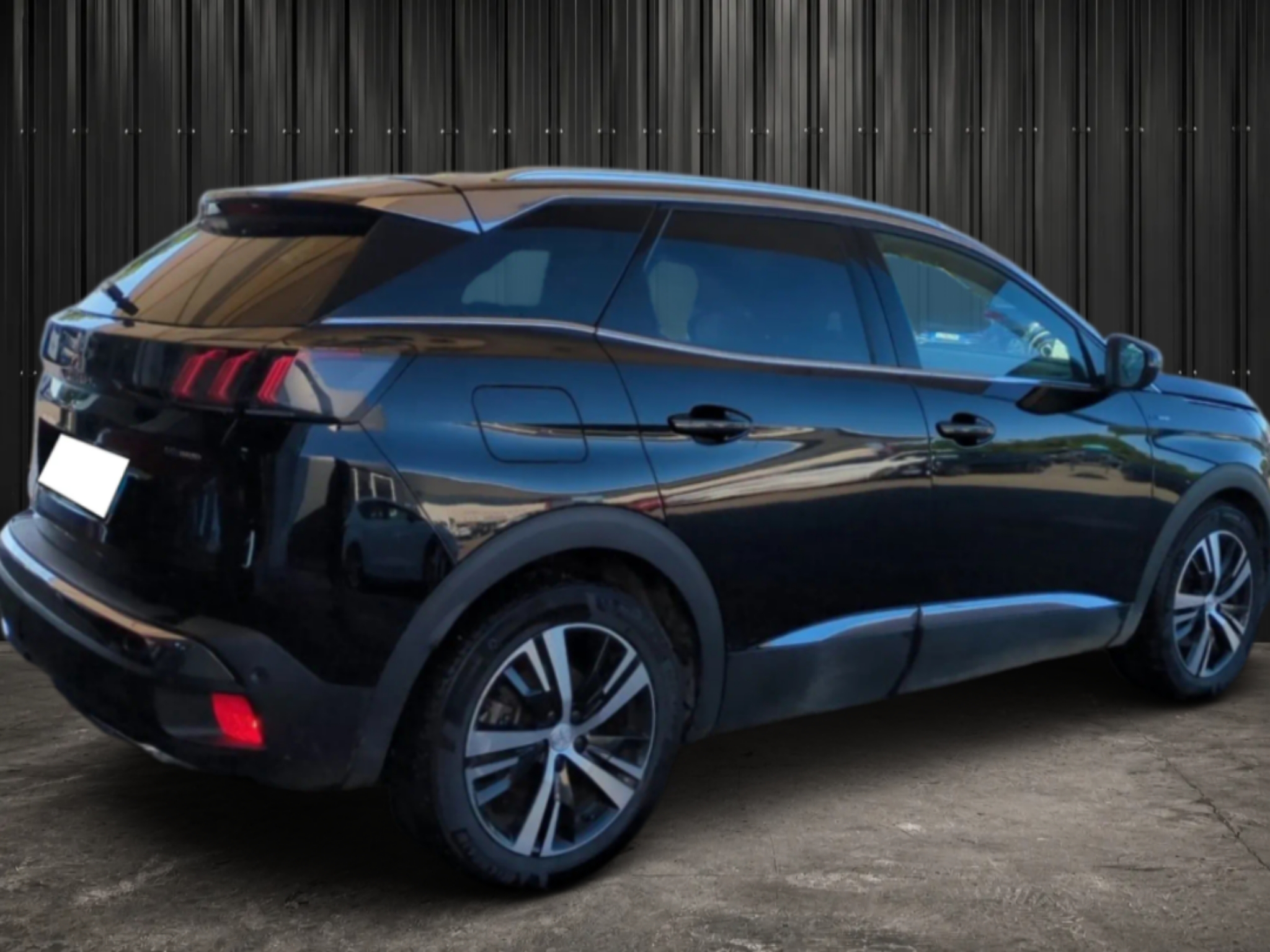 PEUGEOT 3008  3008 HYBRID 225 E-EAT8 GT photo 5