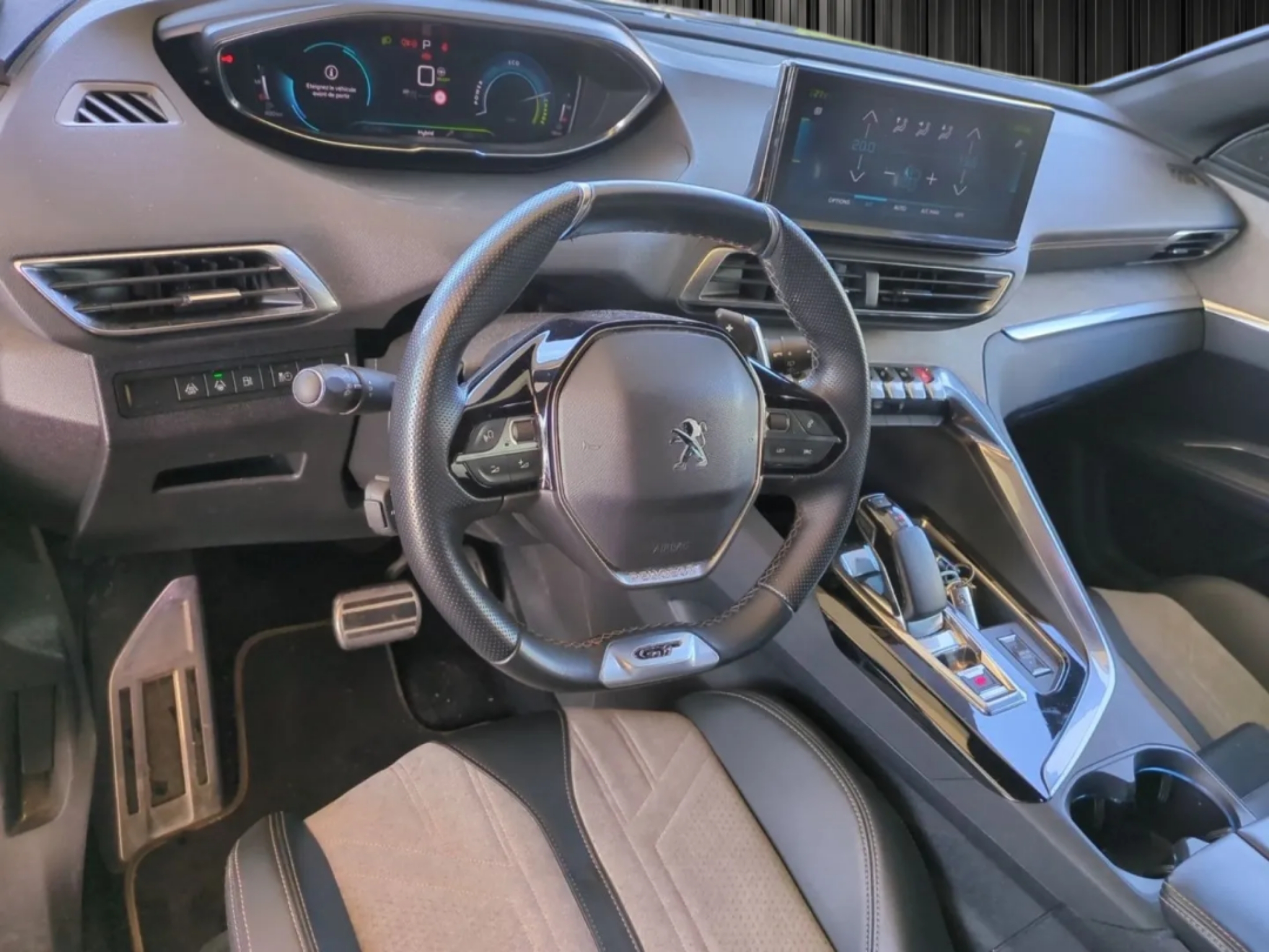 PEUGEOT 3008  3008 HYBRID 225 E-EAT8 GT photo 8