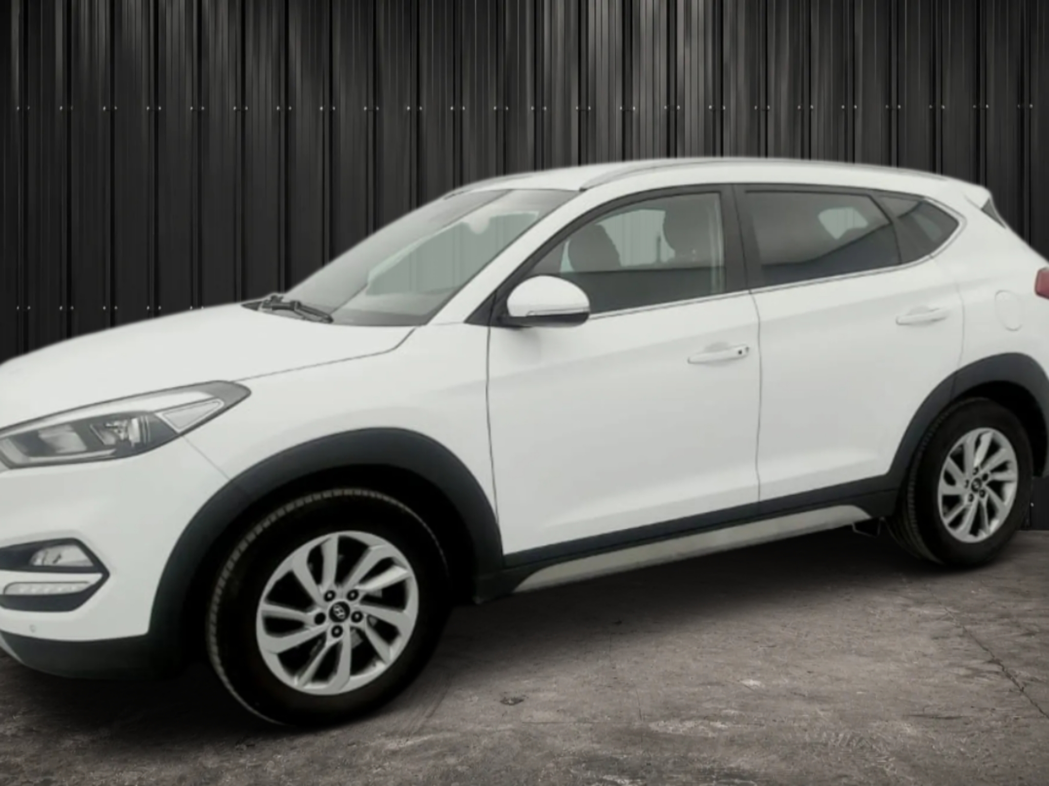 HYUNDAI TUCSON 1.7 CRDI 115 2WD CREATIVE