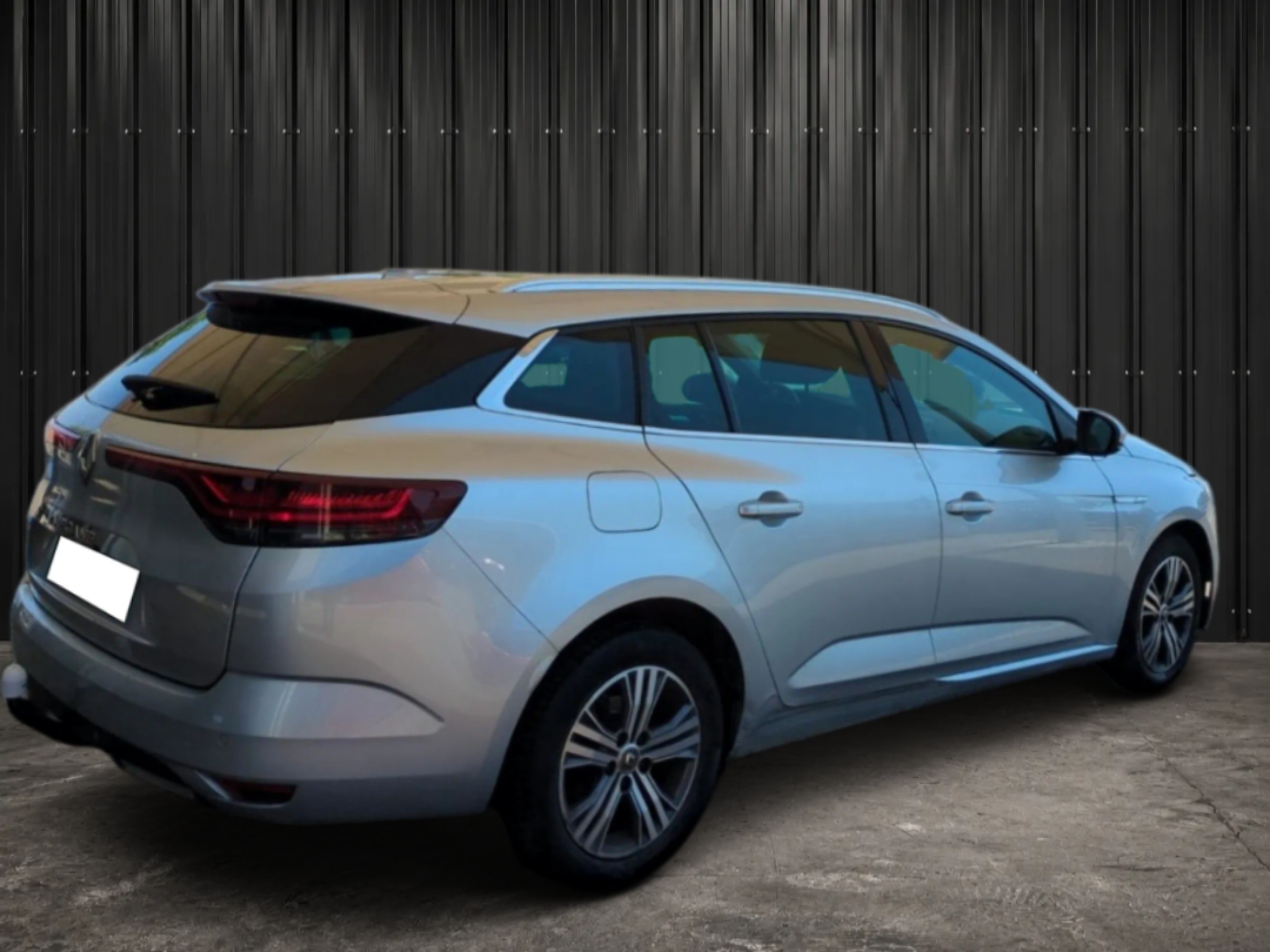 RENAULT  MÉGANE IV ESTATE BLUE DCI 115 EDC - 21B INTENS photo 4