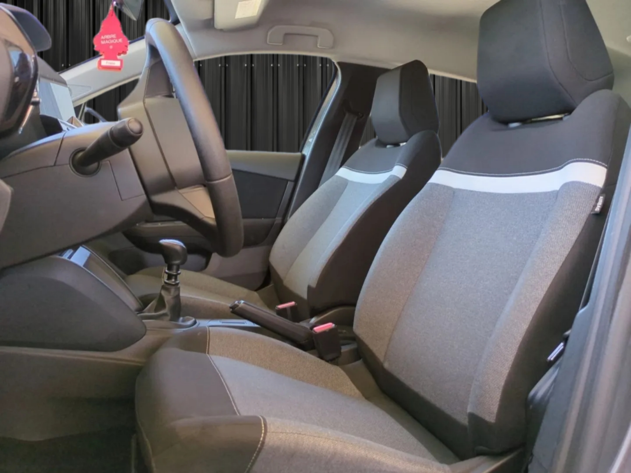 CITROEN   C4 BLUEHDI 110 S&S BVM6 LIVE PACK BUSINESS photo 7