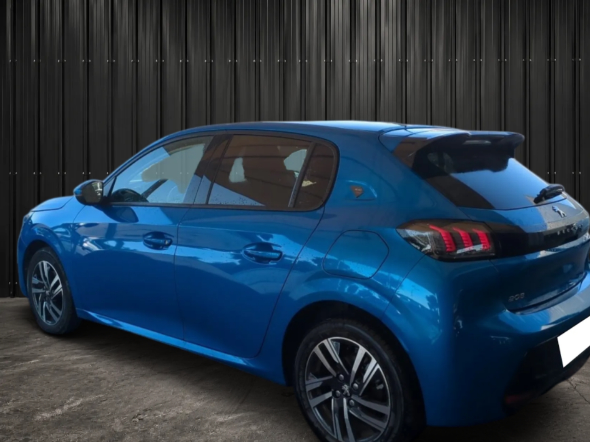 PEUGEOT 208  PURETECH 100 S&S EAT8 ROADTRIP photo 5
