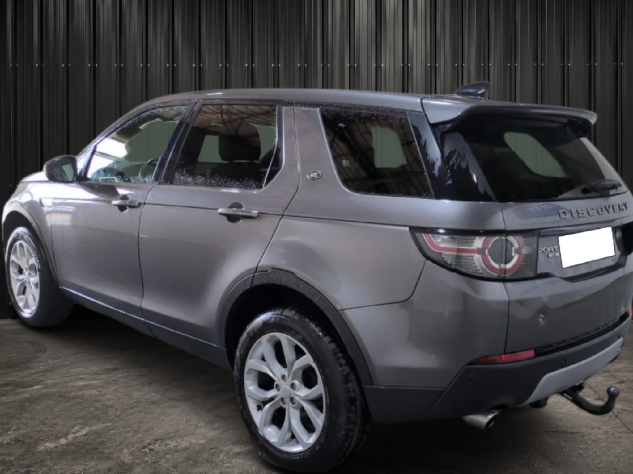 LAND ROVER DISCOVERY SPORT  DISCOVERY SPORT MARK II TD4 150CH HSE LUXURY A photo 3