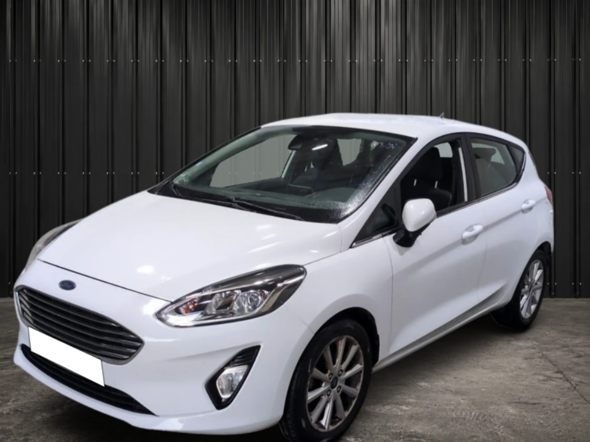 FORD  FIESTA 1.5 TDCI 85 CH S&S BVM6 TITANIUM photo 2