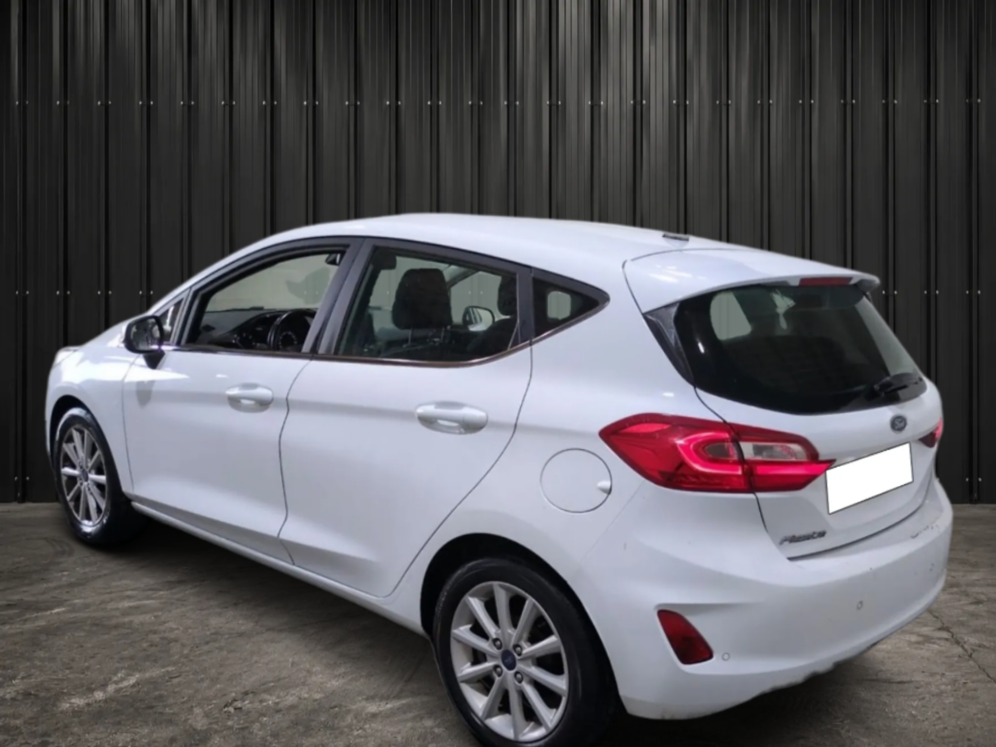 FORD  FIESTA 1.5 TDCI 85 CH S&S BVM6 TITANIUM photo 7