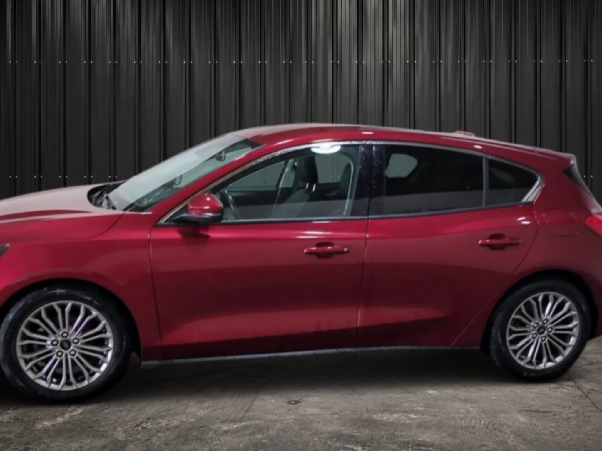 FORD FOCUS 1.0 ECOBOOST 125 S&S TITANIUM photo 6