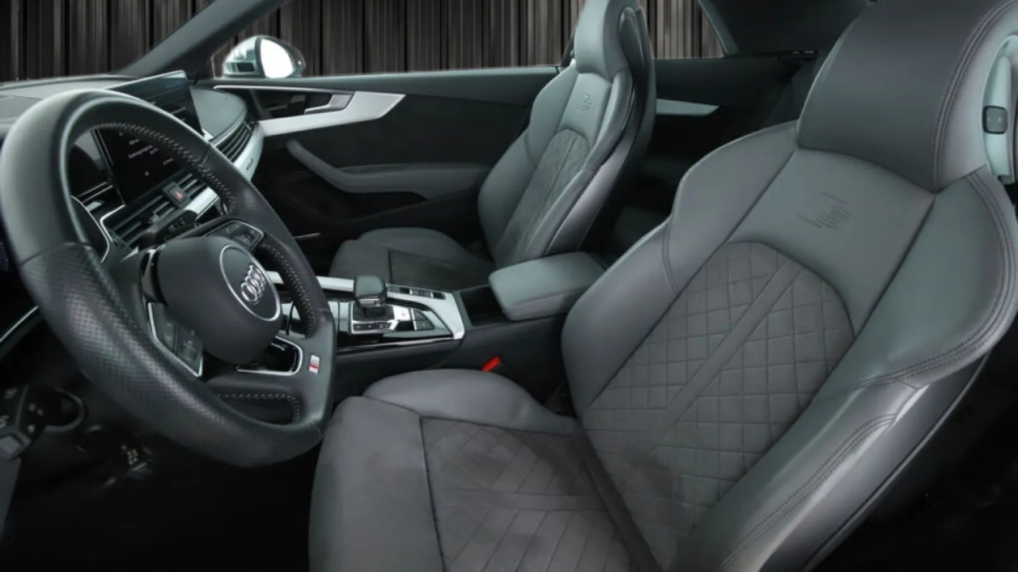 Audi  A5 photo 7