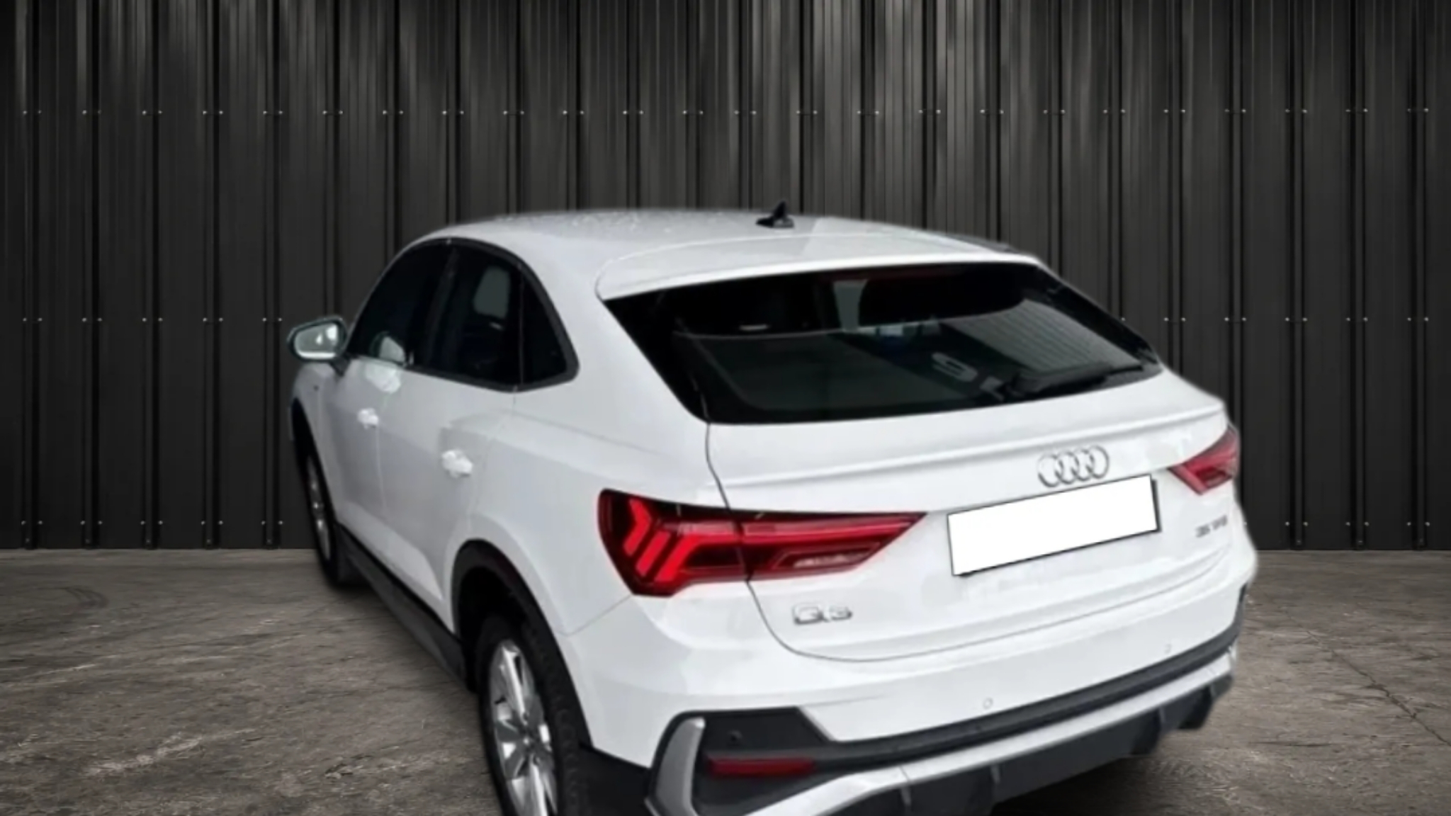 Audi Q3 SPORTBACK photo 4