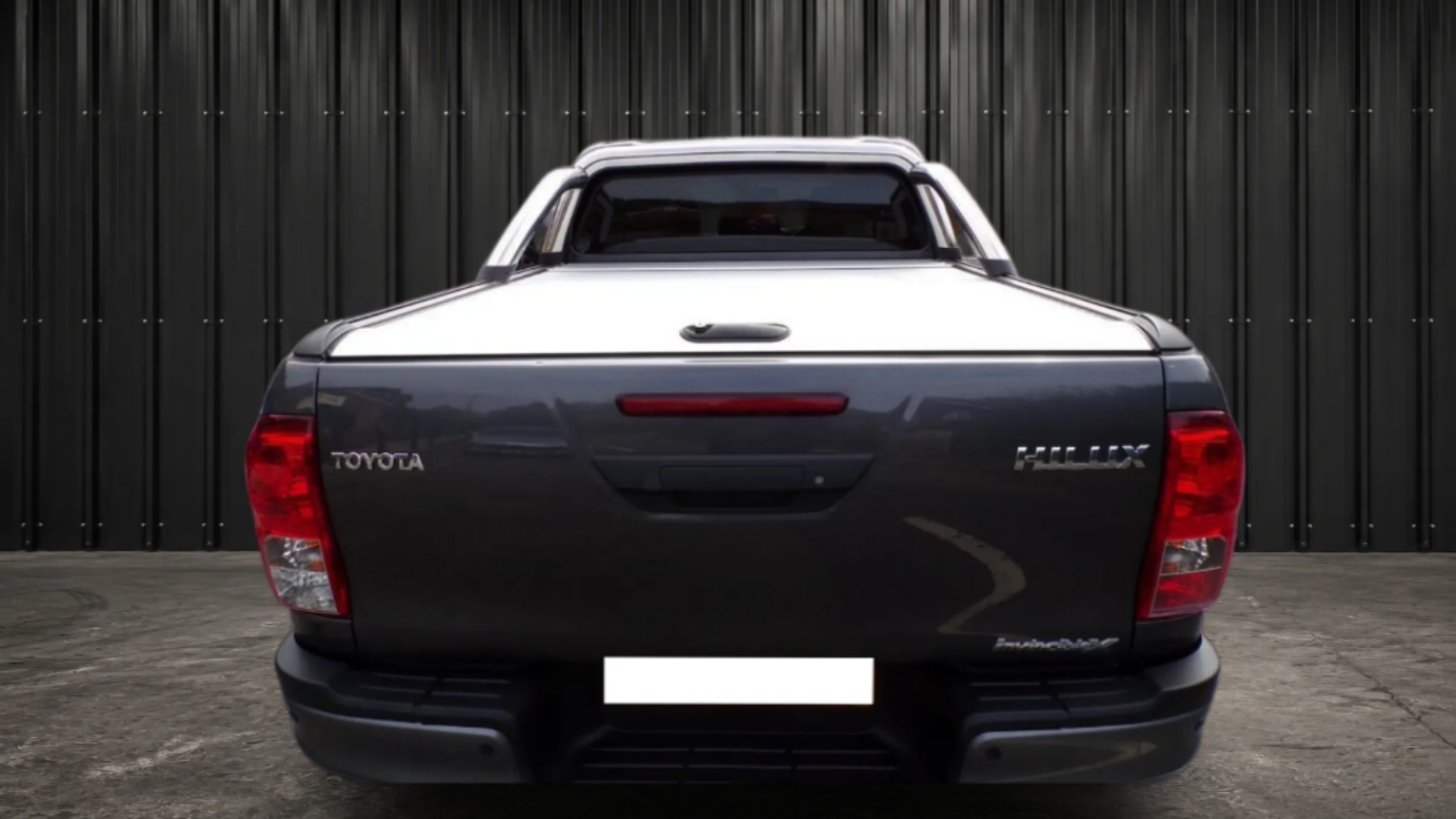 Toyota photo 7